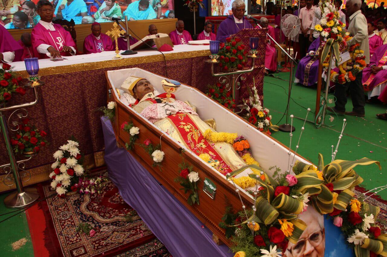 funeral of archbishop emeritus k mariadas visakhapatnam